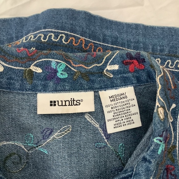 Vintage Embroidered Denim Jeans Jacket - Picture 7 of 16